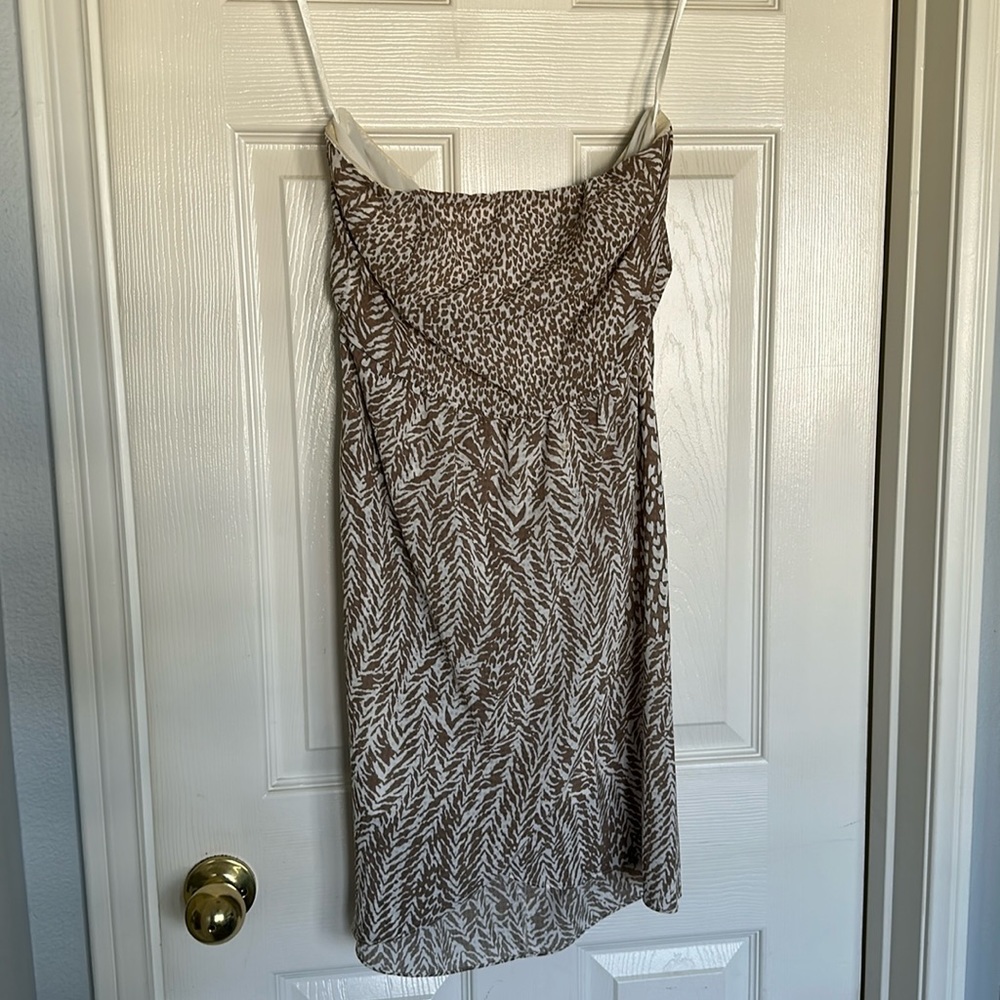 Strapless dress